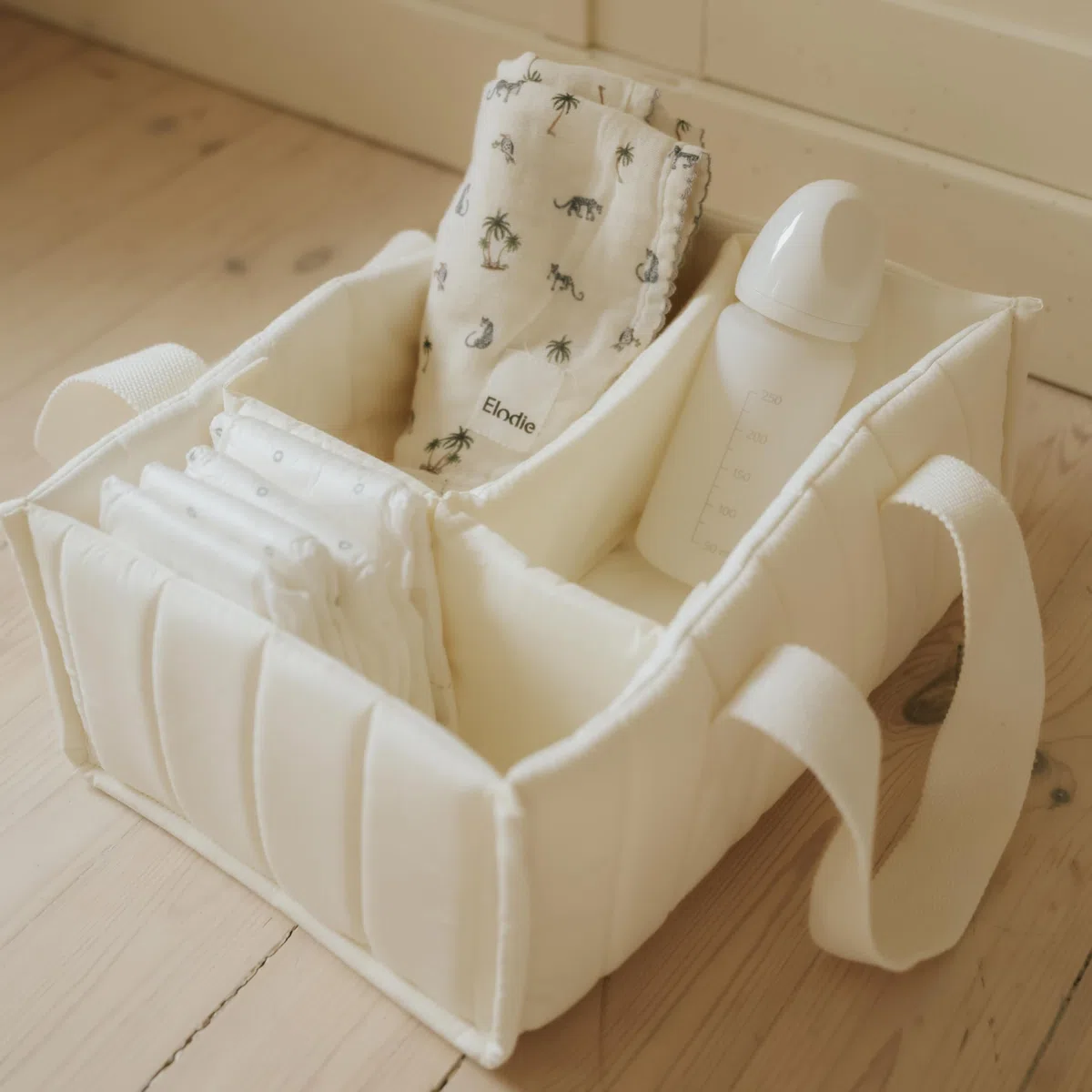 Elodie Details Organizador de pañales para bebé de algodón, cesta cambiador portátil lavable a máquina, con separadores extraíbles, organizador para pañales, toallitas y accesorios – Creamy White